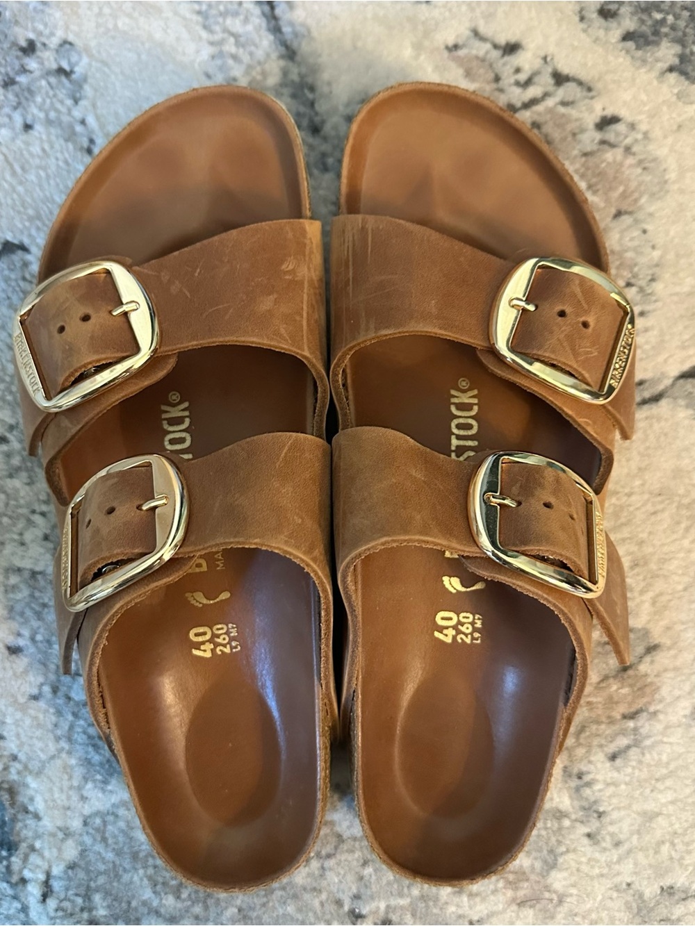 Birkenstock Arizona Big Buckle Sandals in Cognac size 40